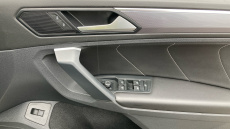 Volkswagen Tiguan 2.0 TDi 150 4Motion R-Line Tech 5dr DSG Diesel Estate